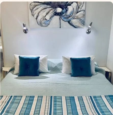Room Three with two three-quarter beds