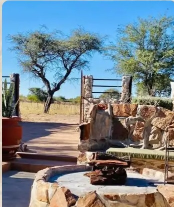 The stone braai overlooking the bushveld